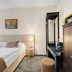Reverie - Dependance, Check-in At Metropolitan Star 3* Bratislava
