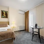 Reverie - Dependance, Check-in At Metropolitan Star Hotel Bratislava