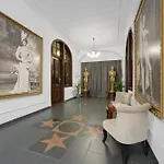 Reverie - Dependance, Check-in At Metropolitan Star Bratislava