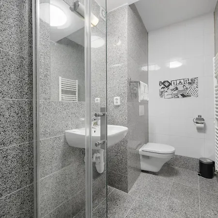 Reverie - Dependance, Check-in At Metropolitan Star Otel 3*