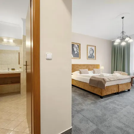 Reverie - Dependance, Check-in At Metropolitan Star Братислава