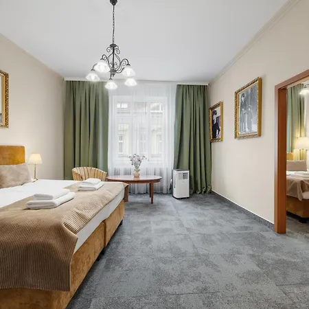 Отель Reverie - Dependance, Check-in At Metropolitan Star Братислава