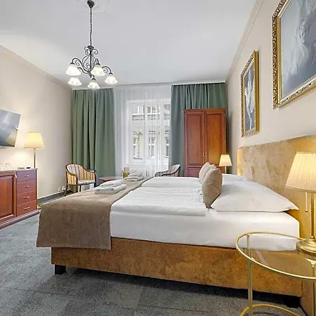 Reverie - Dependance, Check-in At Metropolitan Star Otel 3*