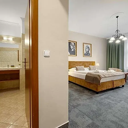 Reverie - Dependance, Check-in At Metropolitan Star 3* Bratislava