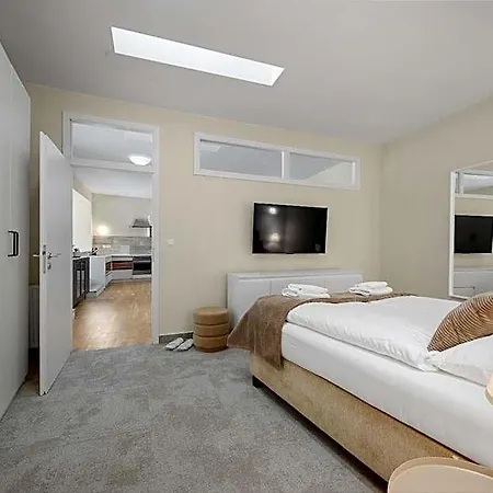 Otel Reverie - Dependance, Check-in At Metropolitan Star 3*