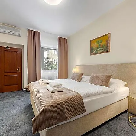 Otel Reverie - Dependance, Check-in At Metropolitan Star 3*