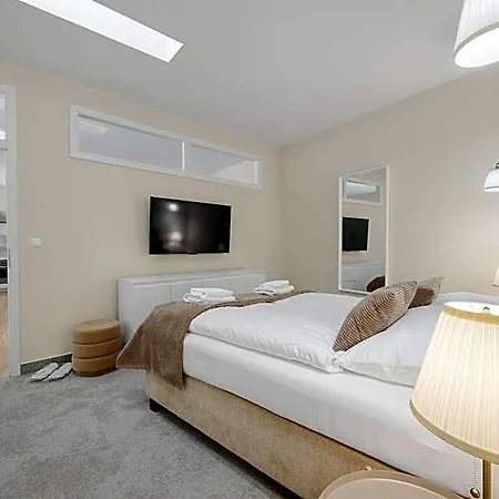 Reverie - Dependance, Check-in At Metropolitan Star Otel 3*