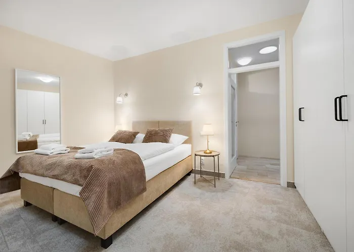 Reverie - Dependance, Check-in At Metropolitan Star Hotel Bratislava