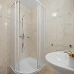 Hotel Reverie - Dependance, Check-in At Metropolitan Star Bratislava