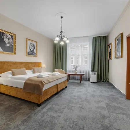 Reverie - Dependance, Check-in At Metropolitan Star 3* ברטיסלאבה